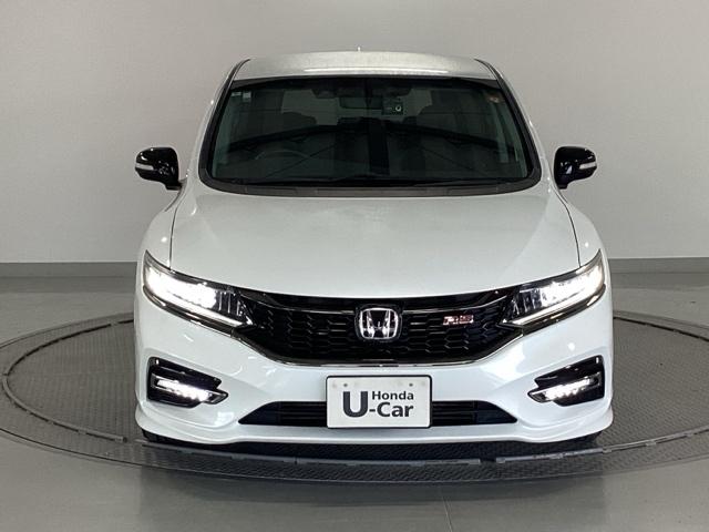 ジェイド ＲＳ・ホンダセンシング　純正メモリーナビ　リアカメラ　ＥＴＣ　ナビ＆ＴＶ　フルセグテレビ　ＬＥＤライト　サイドカーテンエアバック　スマートＫ　記録簿　セキュリティアラーム　エアバッグ　ターボ車　ＤＶＤ再生可能　オートエアコン（6枚目）