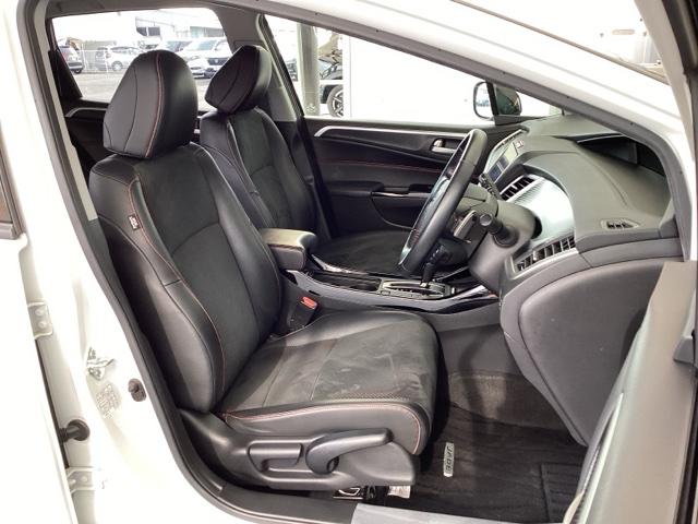 ジェイド ＲＳ・ホンダセンシング　純正メモリーナビ　リアカメラ　ＥＴＣ　ナビ＆ＴＶ　フルセグテレビ　ＬＥＤライト　サイドカーテンエアバック　スマートＫ　記録簿　セキュリティアラーム　エアバッグ　ターボ車　ＤＶＤ再生可能　オートエアコン（16枚目）