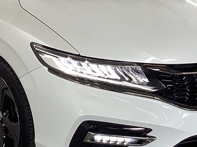 ジェイド ＲＳ・ホンダセンシング　純正メモリーナビ　リアカメラ　ＥＴＣ　ナビ＆ＴＶ　フルセグテレビ　ＬＥＤライト　サイドカーテンエアバック　スマートＫ　記録簿　セキュリティアラーム　エアバッグ　ターボ車　ＤＶＤ再生可能　オートエアコン（22枚目）