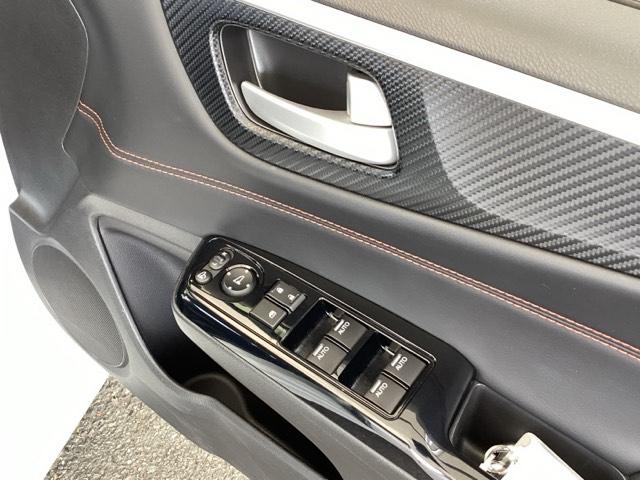 ジェイド ＲＳ・ホンダセンシング　純正メモリーナビ　リアカメラ　ＥＴＣ　ナビ＆ＴＶ　フルセグテレビ　ＬＥＤライト　サイドカーテンエアバック　スマートＫ　記録簿　セキュリティアラーム　エアバッグ　ターボ車　ＤＶＤ再生可能　オートエアコン（49枚目）