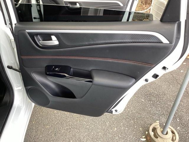 ジェイド ＲＳ・ホンダセンシング　純正メモリーナビ　リアカメラ　ＥＴＣ　ナビ＆ＴＶ　フルセグテレビ　ＬＥＤライト　サイドカーテンエアバック　スマートＫ　記録簿　セキュリティアラーム　エアバッグ　ターボ車　ＤＶＤ再生可能　オートエアコン（59枚目）