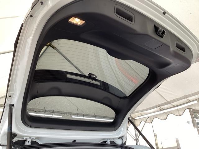 ジェイド ＲＳ・ホンダセンシング　純正メモリーナビ　リアカメラ　ＥＴＣ　ナビ＆ＴＶ　フルセグテレビ　ＬＥＤライト　サイドカーテンエアバック　スマートＫ　記録簿　セキュリティアラーム　エアバッグ　ターボ車　ＤＶＤ再生可能　オートエアコン（64枚目）