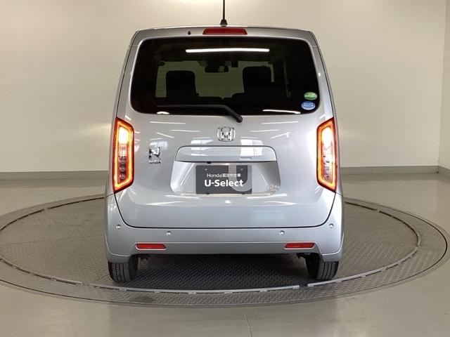 N-WGN Lホンダセンシング 純正ナビ フルセグ リアカメラ ETC装備 Bモニタ 誤発進抑制 LEDランプ シートヒータ オートライト DVD 横滑り防止機能 USBポート パーキングセンサー セキュリティアラーム キーフリー(9枚目)