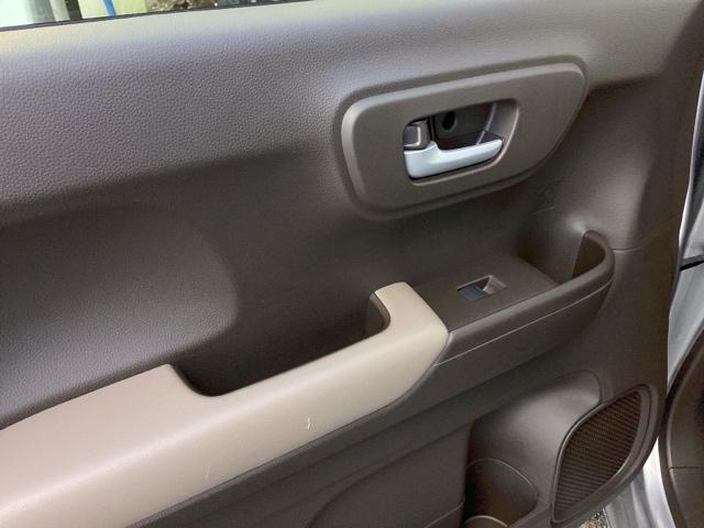 N-WGN Lホンダセンシング 純正ナビ フルセグ リアカメラ ETC装備 Bモニタ 誤発進抑制 LEDランプ シートヒータ オートライト DVD 横滑り防止機能 USBポート パーキングセンサー セキュリティアラーム キーフリー(37枚目)