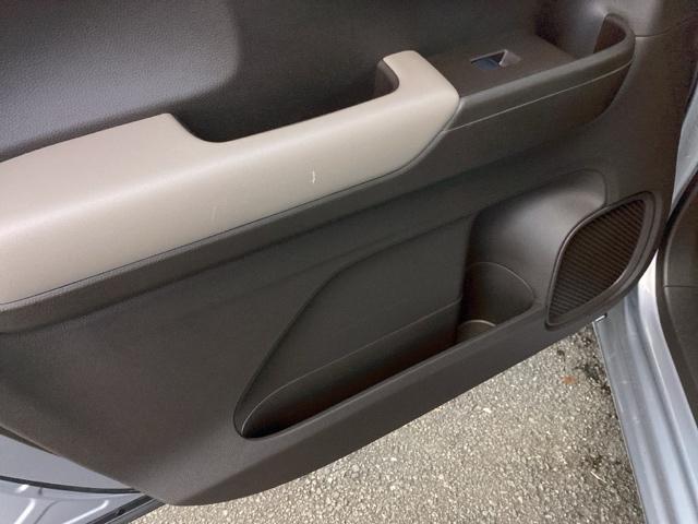 N-WGN Lホンダセンシング 純正ナビ フルセグ リアカメラ ETC装備 Bモニタ 誤発進抑制 LEDランプ シートヒータ オートライト DVD 横滑り防止機能 USBポート パーキングセンサー セキュリティアラーム キーフリー(38枚目)