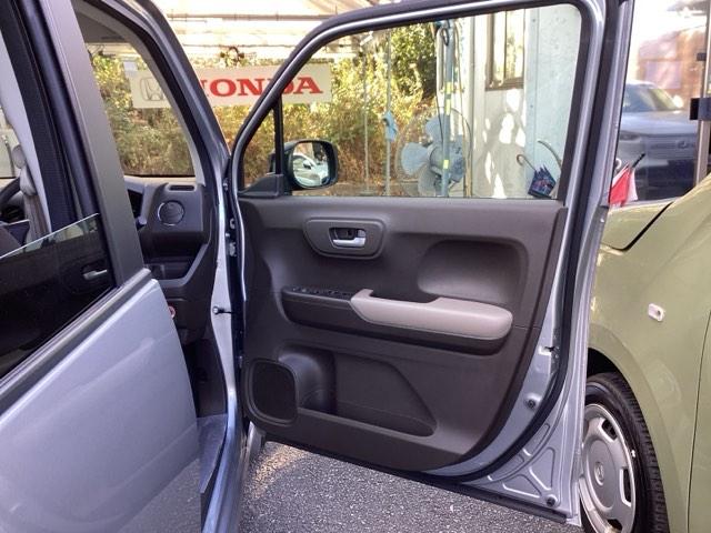 N-WGN Lホンダセンシング 純正ナビ フルセグ リアカメラ ETC装備 Bモニタ 誤発進抑制 LEDランプ シートヒータ オートライト DVD 横滑り防止機能 USBポート パーキングセンサー セキュリティアラーム キーフリー(48枚目)