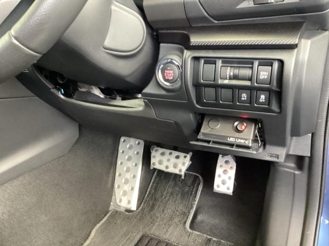 インプレッサスポーツ 1.6i-LアイサイトSスタイル 純正メモリーナビ リアカメラ ETC 地デジ 横滑り防止 スマートキー&プッシュスタート クルーズコントロール ナビTV DVD再生 キーレスアクセス デュアルエアバッグ オートエアコン エアバッグ(15枚目)