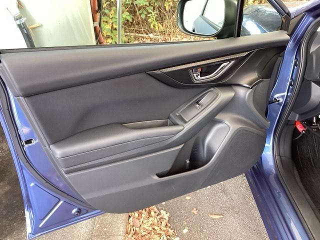 インプレッサスポーツ 1.6i-LアイサイトSスタイル 純正メモリーナビ リアカメラ ETC 地デジ 横滑り防止 スマートキー&プッシュスタート クルーズコントロール ナビTV DVD再生 キーレスアクセス デュアルエアバッグ オートエアコン エアバッグ(34枚目)