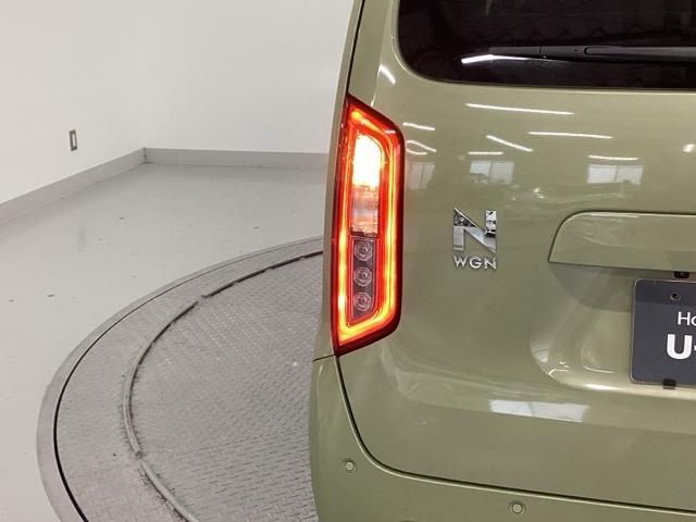 N-WGN Lホンダセンシング 純正ナビ フルセグ リアカメラ ETC装備 Bモニタ 誤発進抑制 LEDランプ シートヒータ DVD 横滑り防止機能 USBポート パーキングセンサー セキュリティアラーム キーフリー ナビTV(35枚目)