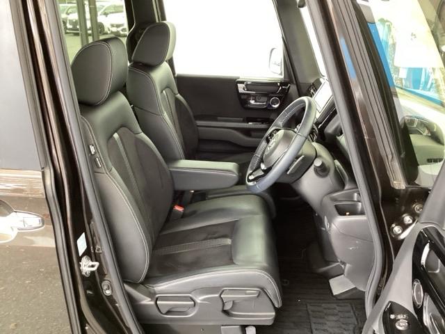 N-BOXカスタム Lターボ 純正メモリーナビ ドラレコ リアカメラ 地デジチューナー 衝突軽減ブレーキサポート LEDヘッドライ アイドリングS ターボエンジン PS カーテンエアバック シートヒータ エアバック USB AAC(16枚目)