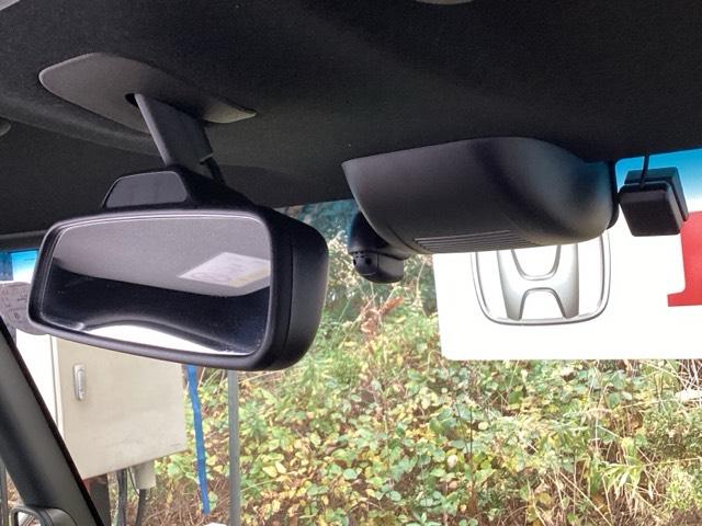 N-BOXカスタム Lターボ 純正メモリーナビ ドラレコ リアカメラ 地デジチューナー 衝突軽減ブレーキサポート LEDヘッドライ アイドリングS ターボエンジン PS カーテンエアバック シートヒータ エアバック USB AAC(48枚目)