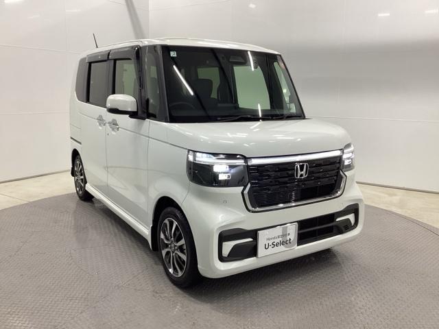 Ｎ－ＢＯＸカスタム ベースグレード　ＨｏｎｄａＣＯＮＮＥＣＴ対応純正メモリーナビ　ＵＳＢ接続　ＣＭＢＳ　Ｄレコ　ベンチシート　オートエアコン　スマートキ　ＬＥＤ　盗難防止装置　クルコン　ＥＴＣ　バックカメラ　フルセグＴＶ　エアバッグ（7枚目）