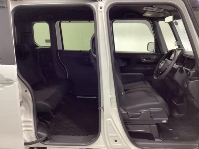 Ｎ－ＢＯＸカスタム ベースグレード　ＨｏｎｄａＣＯＮＮＥＣＴ対応純正メモリーナビ　ＵＳＢ接続　ＣＭＢＳ　Ｄレコ　ベンチシート　オートエアコン　スマートキ　ＬＥＤ　盗難防止装置　クルコン　ＥＴＣ　バックカメラ　フルセグＴＶ　エアバッグ（32枚目）