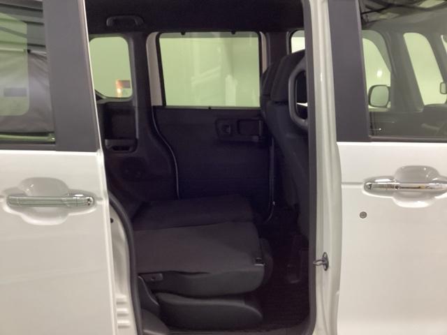 Ｎ－ＢＯＸカスタム ベースグレード　ＨｏｎｄａＣＯＮＮＥＣＴ対応純正メモリーナビ　ＵＳＢ接続　ＣＭＢＳ　Ｄレコ　ベンチシート　オートエアコン　スマートキ　ＬＥＤ　盗難防止装置　クルコン　ＥＴＣ　バックカメラ　フルセグＴＶ　エアバッグ（37枚目）