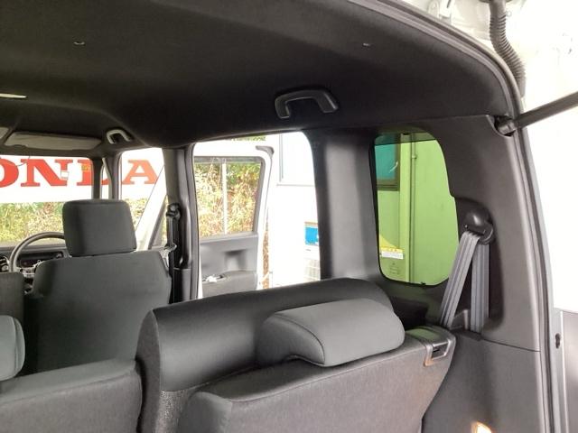 Ｎ－ＢＯＸカスタム ベースグレード　純正メモリーナビ　ドラレコ　リアカメラ　ＵＳＢ接続　ＣＭＢＳ　Ｄレコ　ベンチシート　オートエアコン　スマートキ　ＬＥＤ　盗難防止装置　クルコン　ＥＴＣ　バックカメラ　フルセグＴＶ　パワーステアリング（66枚目）