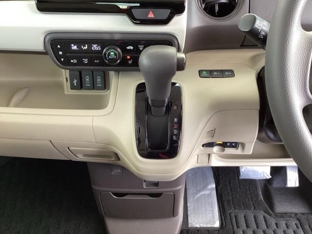 �����X�b�L���A�C���p�l�V�t�g�ł��B�p�[�L���O�u���[�L�̓t�b�g�u���[�L�^�C�v�Ȃ̂ŁA�^�]�ȂƏ���Ȃ̊Ԃ��X�b�L�����Ă��܂��B