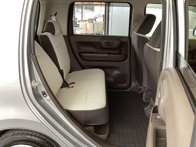 ��Ȃ��O��ɃX���C�h�ł��܂��B�܂��A��Ȃ̉��ɑ傫�ȃg���C������A�����P��u���C�Ȃǂ���������Ǝ��[�ł��܂��B