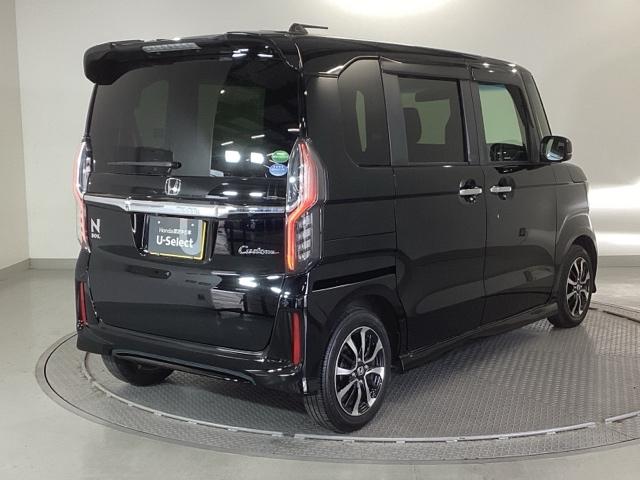 Ｎ－ＢＯＸカスタム Ｇ・Ｌホンダセンシング　純正ナビ　フルセグ　リアカメラ　ベンチＳ　パワーウインドー　Ｂモニタ　横滑防止　スマートキープッシュスタート　運転席エアバッグ　ＡＵＴＯエアコン　ＥＴＣ付き　キーフリーシステム　クルコン　ＵＳＢ　ＰＳ（8枚目）
