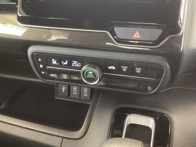 Ｎ－ＢＯＸカスタム Ｇ・Ｌホンダセンシング　純正ナビ　フルセグ　リアカメラ　ベンチＳ　パワーウインドー　Ｂモニタ　横滑防止　スマートキープッシュスタート　運転席エアバッグ　ＡＵＴＯエアコン　ＥＴＣ付き　キーフリーシステム　クルコン　ＵＳＢ　ＰＳ（13枚目）