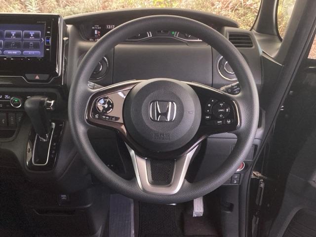 Ｎ－ＢＯＸカスタム Ｇ・Ｌホンダセンシング　純正ナビ　フルセグ　リアカメラ　ベンチＳ　パワーウインドー　Ｂモニタ　横滑防止　スマートキープッシュスタート　運転席エアバッグ　ＡＵＴＯエアコン　ＥＴＣ付き　キーフリーシステム　クルコン　ＵＳＢ　ＰＳ（18枚目）