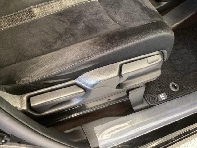 Ｎ－ＢＯＸカスタム Ｇ・Ｌホンダセンシング　純正ナビ　フルセグ　リアカメラ　ベンチＳ　パワーウインドー　Ｂモニタ　横滑防止　スマートキープッシュスタート　運転席エアバッグ　ＡＵＴＯエアコン　ＥＴＣ付き　キーフリーシステム　クルコン　ＵＳＢ　ＰＳ（45枚目）