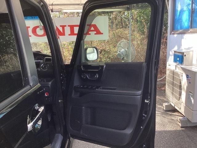 Ｎ－ＢＯＸカスタム Ｇ・Ｌホンダセンシング　純正ナビ　フルセグ　リアカメラ　ベンチＳ　パワーウインドー　Ｂモニタ　横滑防止　スマートキープッシュスタート　運転席エアバッグ　ＡＵＴＯエアコン　ＥＴＣ付き　キーフリーシステム　クルコン　ＵＳＢ　ＰＳ（46枚目）