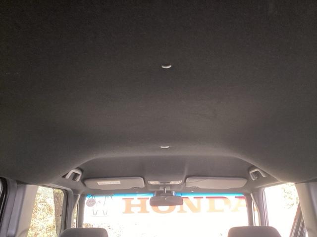 Ｎ－ＢＯＸカスタム Ｇ・Ｌホンダセンシング　純正ナビ　フルセグ　リアカメラ　ベンチＳ　パワーウインドー　Ｂモニタ　横滑防止　スマートキープッシュスタート　運転席エアバッグ　ＡＵＴＯエアコン　ＥＴＣ付き　キーフリーシステム　クルコン　ＵＳＢ　ＰＳ（50枚目）