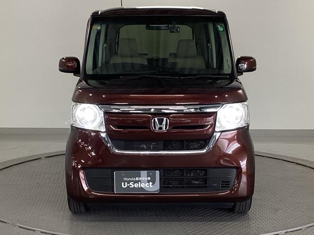 �k�d�c�w�b�h���C�g�𑕔����Ă��܂��B�k�d�c�w�b�h���C�g�͂ƂĂ����邭�A�J�̓����ԑ��s�����S�E���S�ł��B