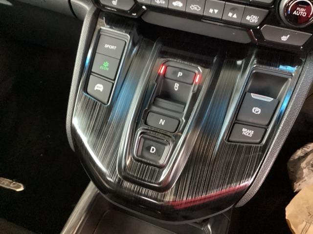 �w��ő��삷��G���N�g���b�N�M�A�Z���N�^�[���̗p�B�X�}�[�g�ȑ��삪�y���߂܂��B