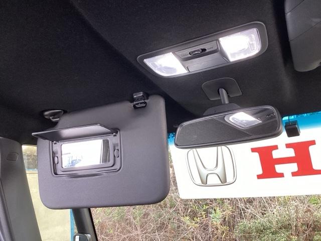 Ｎ－ＢＯＸカスタム Ｌ　純正メモリーナビ　シートヒーター　ＥＴＣ　助手席エアバック　Ｂカメ　メンテナンスノート　ナビ・ＴＶ　ＬＥＤ　エアバッグ　パワーウインドウ　Ａライト　クルコン　エアコン　スマートキーＰスタート　ＵＳＢ（45枚目）