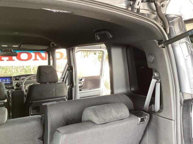 Ｎ－ＢＯＸカスタム Ｌ　純正メモリーナビ　シートヒーター　ＥＴＣ　助手席エアバック　Ｂカメ　メンテナンスノート　ナビ・ＴＶ　ＬＥＤ　エアバッグ　パワーウインドウ　Ａライト　クルコン　エアコン　スマートキーＰスタート　ＵＳＢ（62枚目）