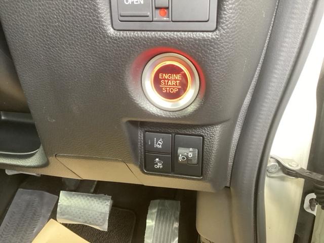 N-BOXカスタム L メモリーナビ ETC リアカメラ 片側電動スライド シートヒーター付き 助手席エアバック Bカメ ナビ・TV LED エアバッグ パワーウインドウ クルコン エアコン スマートキーPスタート USB(18枚目)