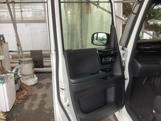 N-BOXカスタム L メモリーナビ ETC リアカメラ 片側電動スライド シートヒーター付き 助手席エアバック Bカメ ナビ・TV LED エアバッグ パワーウインドウ クルコン エアコン スマートキーPスタート USB(36枚目)