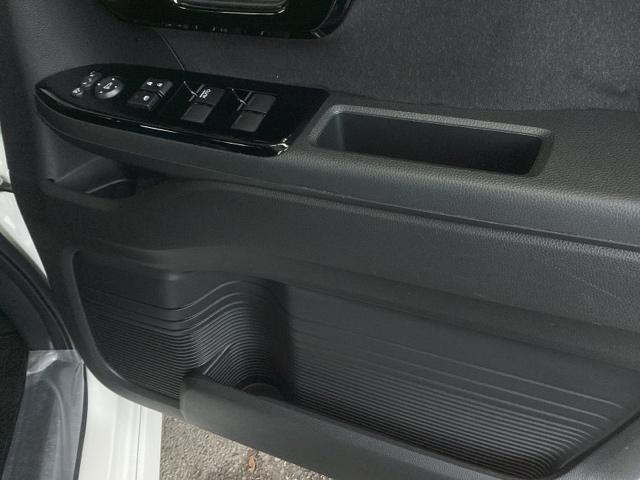 N-BOXカスタム L メモリーナビ ETC リアカメラ 片側電動スライド シートヒーター付き 助手席エアバック Bカメ ナビ・TV LED エアバッグ パワーウインドウ クルコン エアコン スマートキーPスタート USB(48枚目)