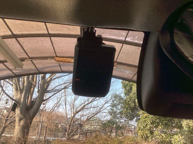 ���S�̃h���C�u���T�|�[�g����y�h�����R�z��؂ȏu�Ԃ���������L�^���A������̎��ɂ������鑕���ł��B