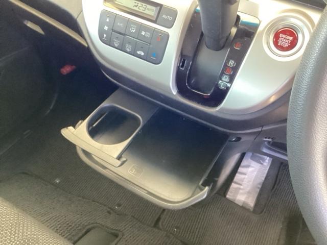 Ｎ－ＷＧＮ Ｇ・Ｌパッケージ　ナビ　Ｒカメラ　ブルートゥース　ＤＶＤ　ＥＣＯＮモード　スマ－トキ－　ＥＳＣ　盗難警報装置　フルオートエアコン　ＥＴＣ　ベンチシート　パワーウィンドウ　パワーステアリング　ＡＢＳ　ＵＳＢ　整備記録簿（42枚目）