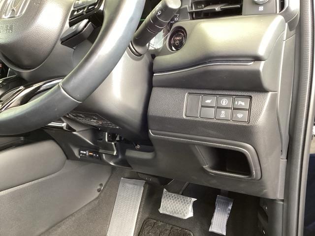 ヴェゼル ｅ：ＨＥＶＺ　メモリーナビ　ＥＴＣ　ドラレコ　リアカメラ　スマートキー＆プッシュスタート　サイドＳＲＳ　イモビ　地デジ　Ｂカメ　キーレスエントリー　Ｃソナー　ＵＳＢポート　ＰＳ　ＬＥＤライト　シートヒータ　ＡＡＣ（15枚目）