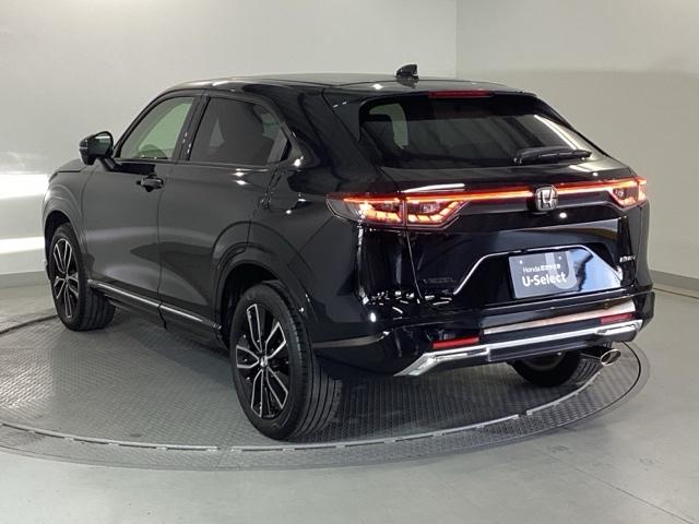 ヴェゼル ｅ：ＨＥＶＺ　メモリーナビ　ＥＴＣ　ドラレコ　リアカメラ　スマートキー＆プッシュスタート　サイドＳＲＳ　イモビ　地デジ　Ｂカメ　キーレスエントリー　Ｃソナー　ＵＳＢポート　ＰＳ　ＬＥＤライト　シートヒータ　ＡＡＣ（28枚目）