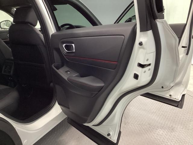 ヴェゼル ｅ：ＨＥＶＲＳ　ＨｏｎｄａＣＯＮＮＥＣＴディスプレイ　ＬＥＤヘッドランプ　オートライト　オートクルーズコントロール　オートエアコン　パーキングセンサー　誤発進抑制機能　Ｂカメラ　ＵＳＢ　スマートキー　フルセグ　ＥＴＣ（34枚目）