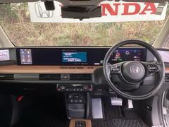 �ե���ȥ��饹���礭�����磻�ɤʻ볦�Ǳ�ž�⤷�䤹���ʤ�褦�ˡ��߷פ���Ƥ��ޤ��� 3