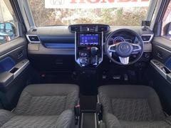 �ɥ饤�С����濴�˼����˼꤬�Ϥ����֤ˣ��ԥ��쥯�ȥ�С��䥨�������͡��������å��ʤɤ����֡��������ͥ��Ƥ��ޤ� 2