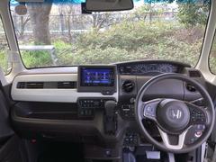 �ե���ȥ��饹���礭�����磻�ɤʻ볦�Ǳ�ž�⤷�䤹���ʤ�褦�ˡ��߷פ���Ƥ��ޤ��� 3