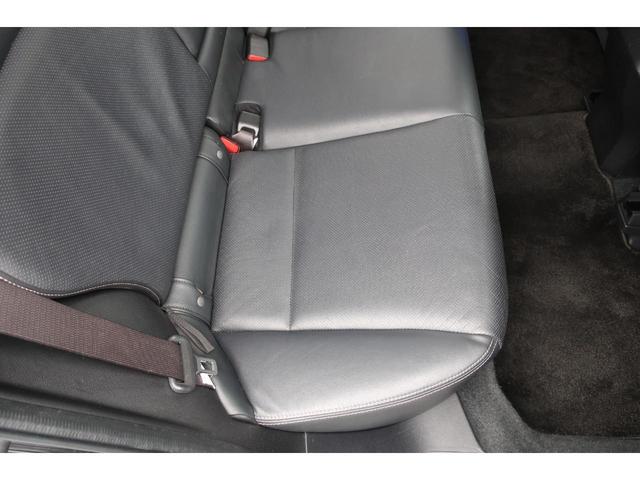 フォレスター ２．０ＸＴ　アイサイト　黒革　追従オートクルーズ　電動リアゲート　レーダー探知機　地デジＴＶ　ＢｌｕｅｔｏｏｔｈＤＶＤビデオ　バックカメラ　パワーシート　シートヒーター　プッシュスタート　スマートキー　電動格納ミラー　ＥＴＣ（50枚目）