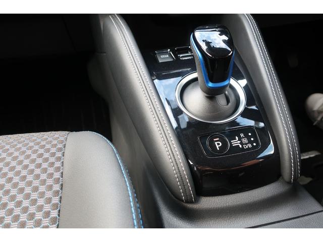 キックス Ｘ　ツートンカラー　プロパイロット　３６０度カメラ　純正９型ナビ　地デジＴＶ　Ｂｌｕｅｔｏｏｔｈ　ＤＶＤ再生　衝突軽減ブレーキ　シートヒーター　ハーフレザーシート　ＥＴＣ　デジタルインナーミラードラレコ（30枚目）