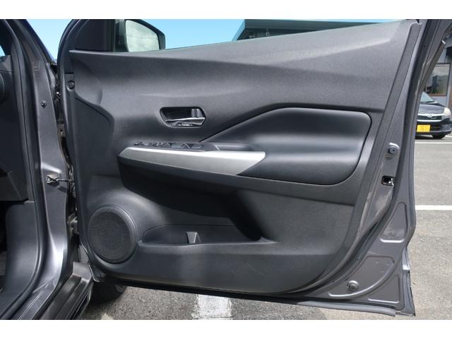 キックス Ｘ　ツートンカラー　プロパイロット　３６０度カメラ　純正９型ナビ　地デジＴＶ　Ｂｌｕｅｔｏｏｔｈ　ＤＶＤ再生　衝突軽減ブレーキ　シートヒーター　ハーフレザーシート　ＥＴＣ　デジタルインナーミラードラレコ（52枚目）