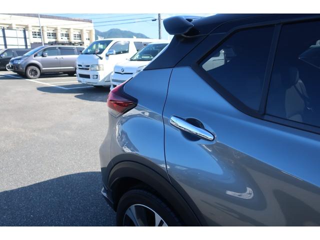キックス Ｘ　ツートンカラー　プロパイロット　３６０度カメラ　純正９型ナビ　地デジＴＶ　Ｂｌｕｅｔｏｏｔｈ　ＤＶＤ再生　衝突軽減ブレーキ　シートヒーター　ハーフレザーシート　ＥＴＣ　デジタルインナーミラードラレコ（64枚目）