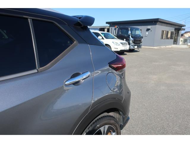 キックス Ｘ　ツートンカラー　プロパイロット　３６０度カメラ　純正９型ナビ　地デジＴＶ　Ｂｌｕｅｔｏｏｔｈ　ＤＶＤ再生　衝突軽減ブレーキ　シートヒーター　ハーフレザーシート　ＥＴＣ　デジタルインナーミラードラレコ（74枚目）