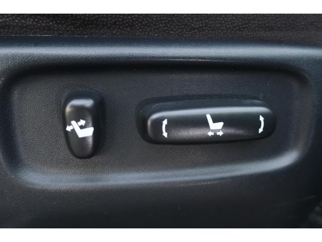アルファード ２４０Ｓ　Ｃパッケージ　両側パワスラ　電動リアゲート　前後センサー　オートクルーズ　地デジＴＶ　Ｂｌｕｅｔｏｏｔｈ　バックカメラ　ＤＶＤ再生　ＥＴＣ　パワーシート　シートメモリー　リア＆オートエアコン　オートライト（15枚目）