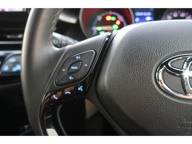 Ｃ－ＨＲ Ｇ　純正ＬＥＤシーケンシャル　衝突軽減ブレーキ　前後センサー　ハーフレザーシート　シートヒーター　追従クルコン　純正ナビ　地デジＴＶ　Ｂｌｕｅｔｏｏｔｈ　バックカメラ　ＤＶＤ再生　ＥＴＣ　ドラレコ前（25枚目）
