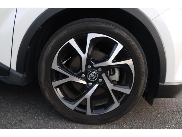 Ｃ－ＨＲ Ｇ　純正ＬＥＤシーケンシャル　衝突軽減ブレーキ　前後センサー　ハーフレザーシート　シートヒーター　追従クルコン　純正ナビ　地デジＴＶ　Ｂｌｕｅｔｏｏｔｈ　バックカメラ　ＤＶＤ再生　ＥＴＣ　ドラレコ前（59枚目）